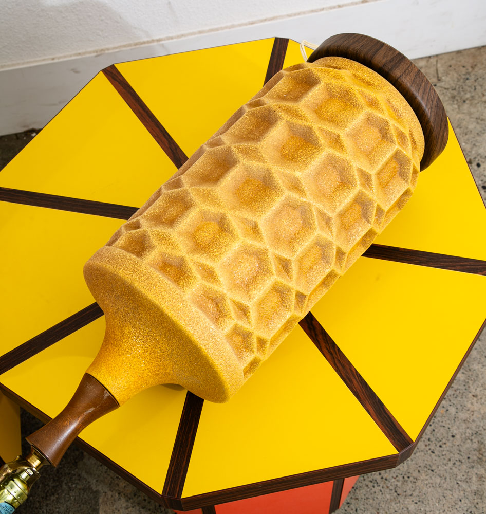 Mid Century Modern Lamp Set Table Light lighting Yellow Geometrical Pair Two Mcm - Image 11