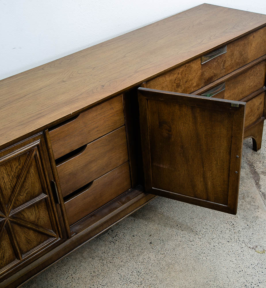 Mid Century Modern Credenza Dresser 6 Drawer Stanley Walnut Mcm Brass Handles - Image 6