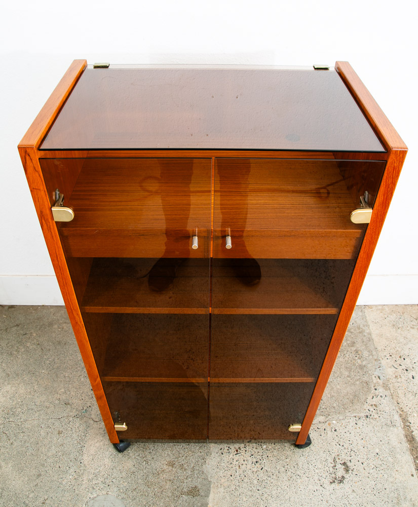 Mid Century Modern Stereo Storage Cabinet Teak Smoked Glass Hifi Audio Mcm Brass - Image 6