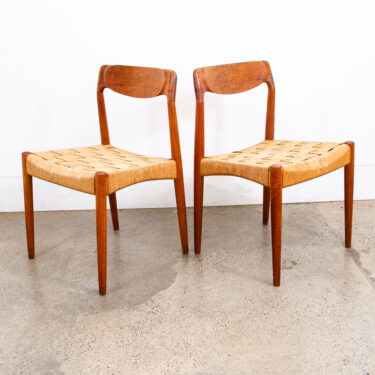 Mid Century Danish Modern Dining chair Set Pair Dyrlund Solid Teak Vintage Mcm