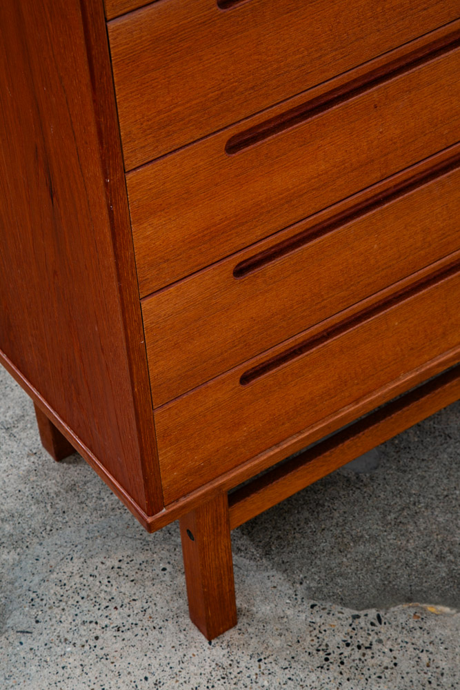 Mid Century Danish Modern Dresser Highboy 6 Drawer Teak Denmark Mobler Vintage - Image 11