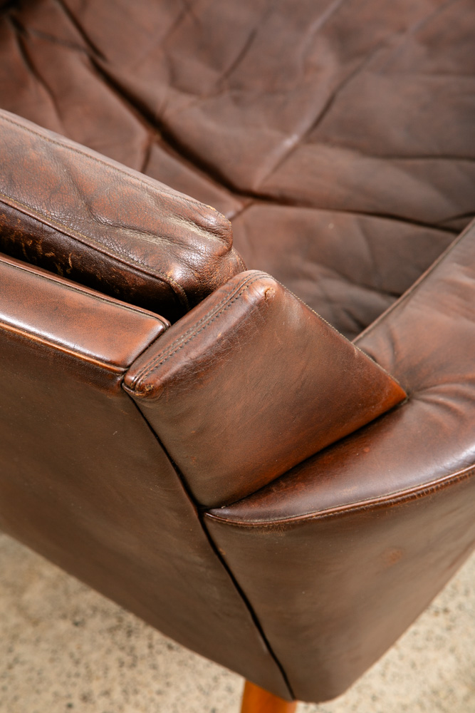 Mid Century Danish Modern Lounge Chair Brown Leather Armchair Legs Denmark Mcm - Image 8