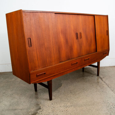 Mid Century Danish Modern Credenza Highboard Sideboard Sliding Teak 4 Doors Bar