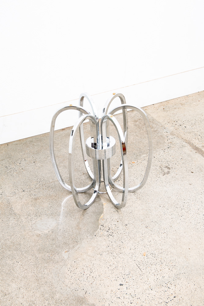 Mid Century Modern Side Table End Nighstand Round Chrome Milo Baughman Vintage - Image 4