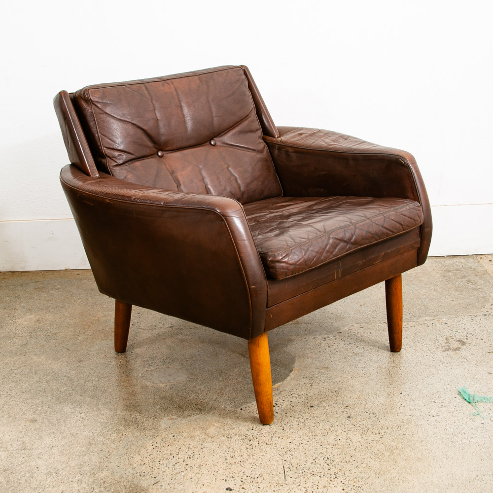 Mid Century Danish Modern Lounge Chair Brown Leather Armchair Legs Denmark Mcm - Image 5