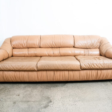 Mid Century Modern Sofa 3 Seater Leather Natural Tan Wood Legs Vintage VG Seat