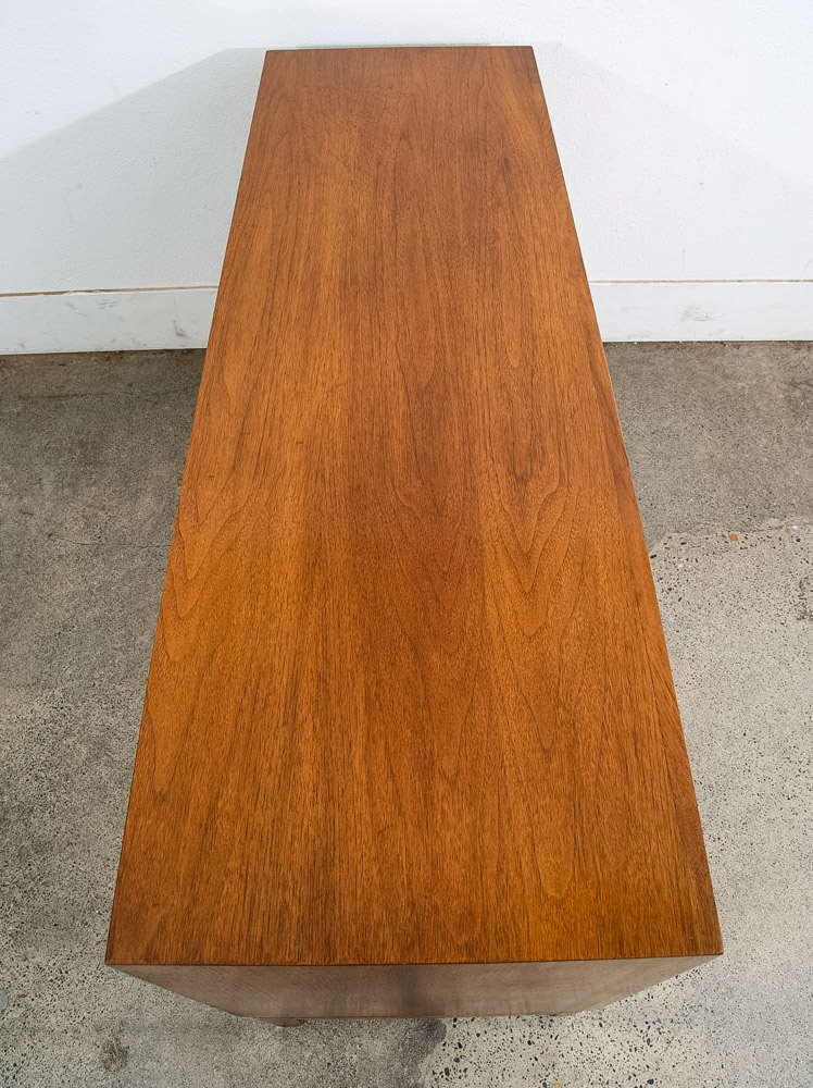 Mid Century Modern Dresser Credenza 3 Drawer Drexel Pinnacle Mcm Walnut Cabinet - Image 3