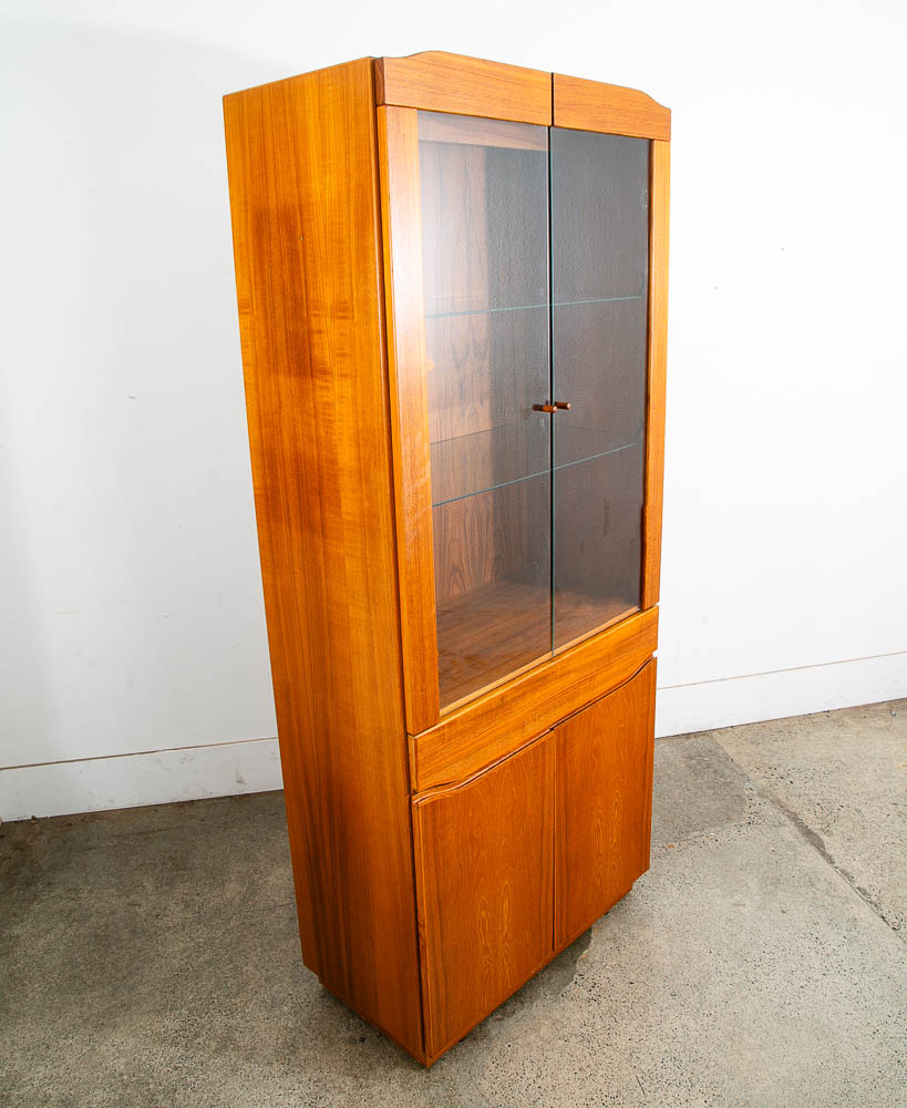 Mid Century Danish Modern Cabinet Skovby Hutch Credenza Display Teak Glass Mcm