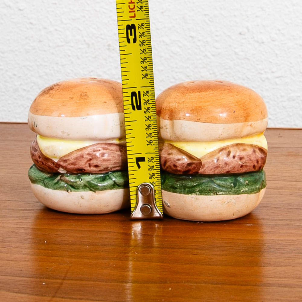 Mid Century Modern Souvenir pair of Burgers Ceramic Salt & Pepper Shaker Set of Two - Image 11