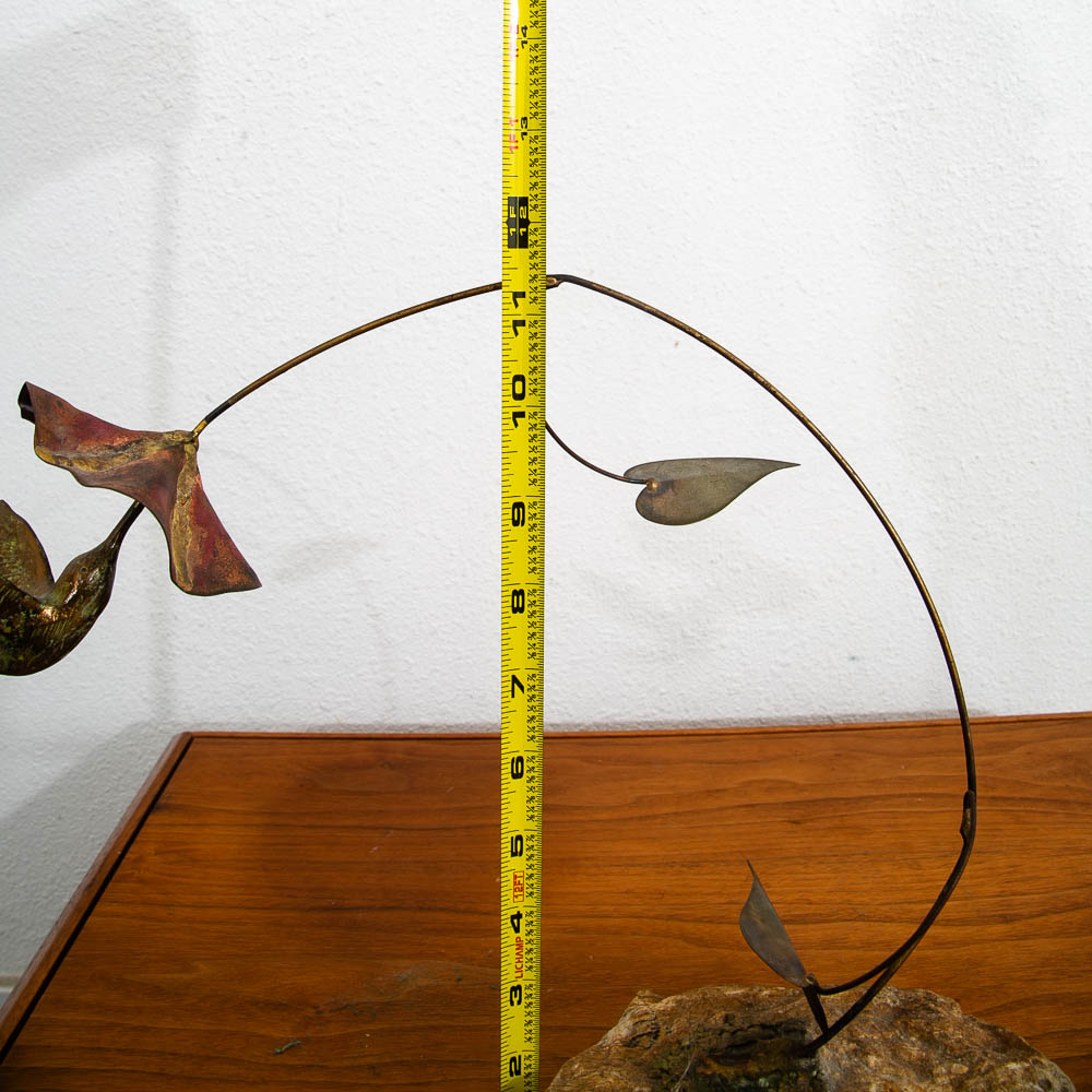Mid Century Modern Brass Metal Humming Bird and Flower Statue by Unknown Artist - Image 3