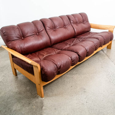 Mid Century Danish Modern Sofa Couch Oxblood Red Leather 3 Seater Oak Tufted