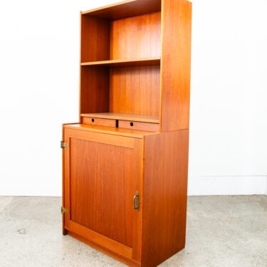 Mid Century Danish Modern Bookshelf Cabinet Teak Shelves Lyby Denmark 27.5"