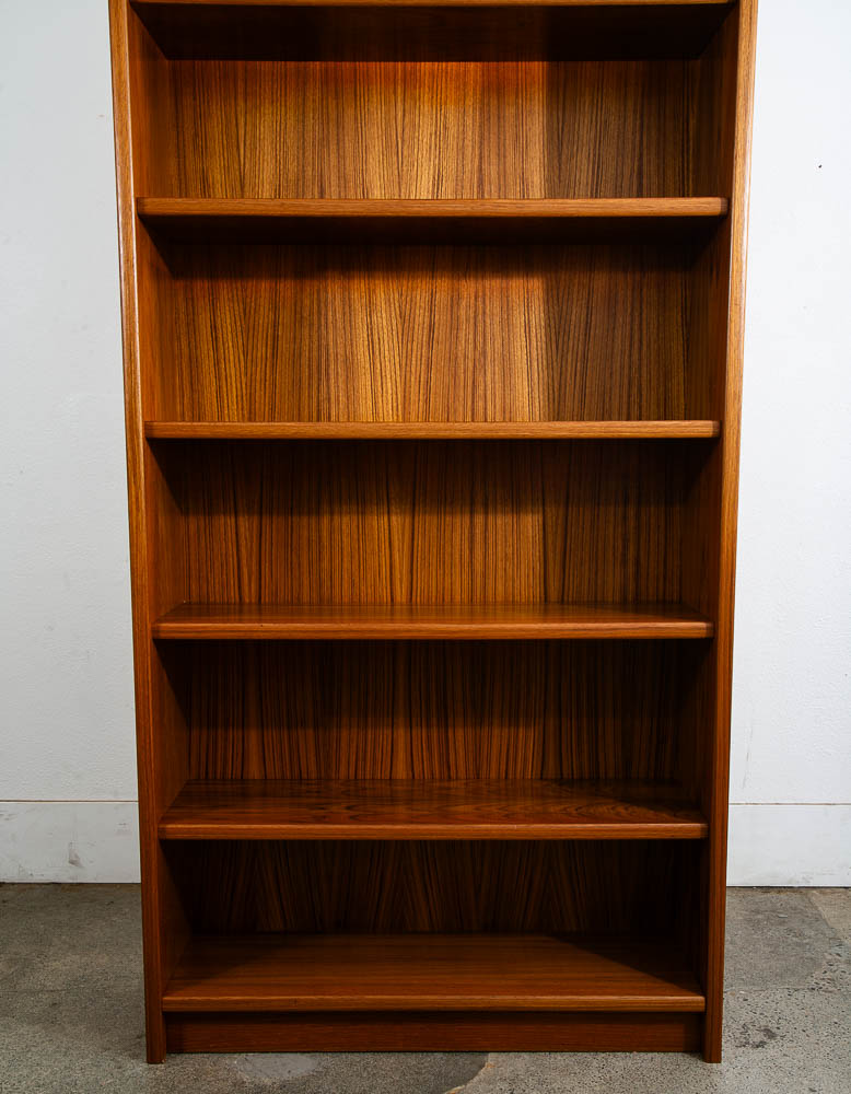 Mid Century Danish Modern Bookshelf Tall Teak Wood Shelving 6 Shelf 36" Wide Mcm - Image 4