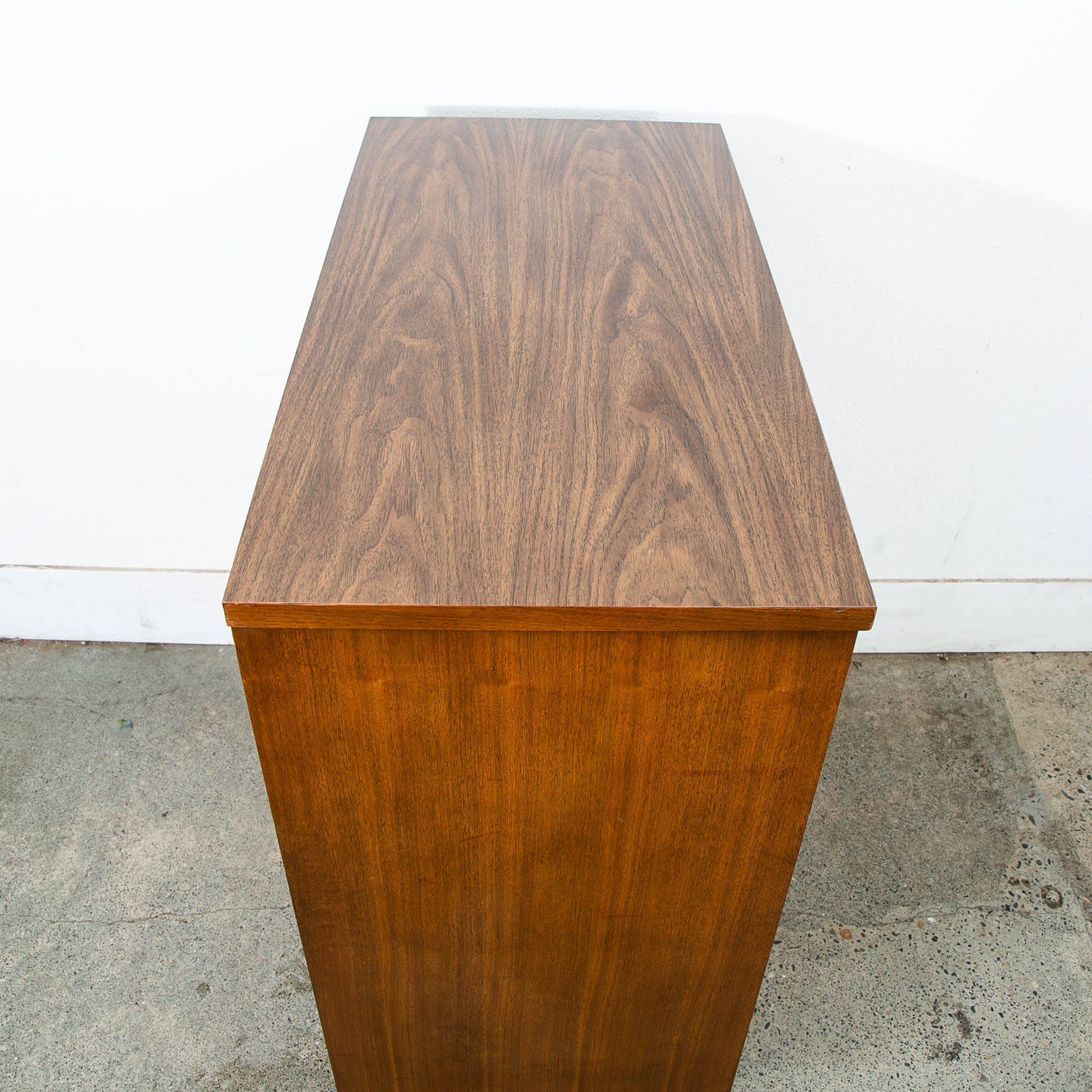 Mid Century Modern Dresser Highboy Dresser Chest Drawers 4 Drawers Walnut MCM - Image 4