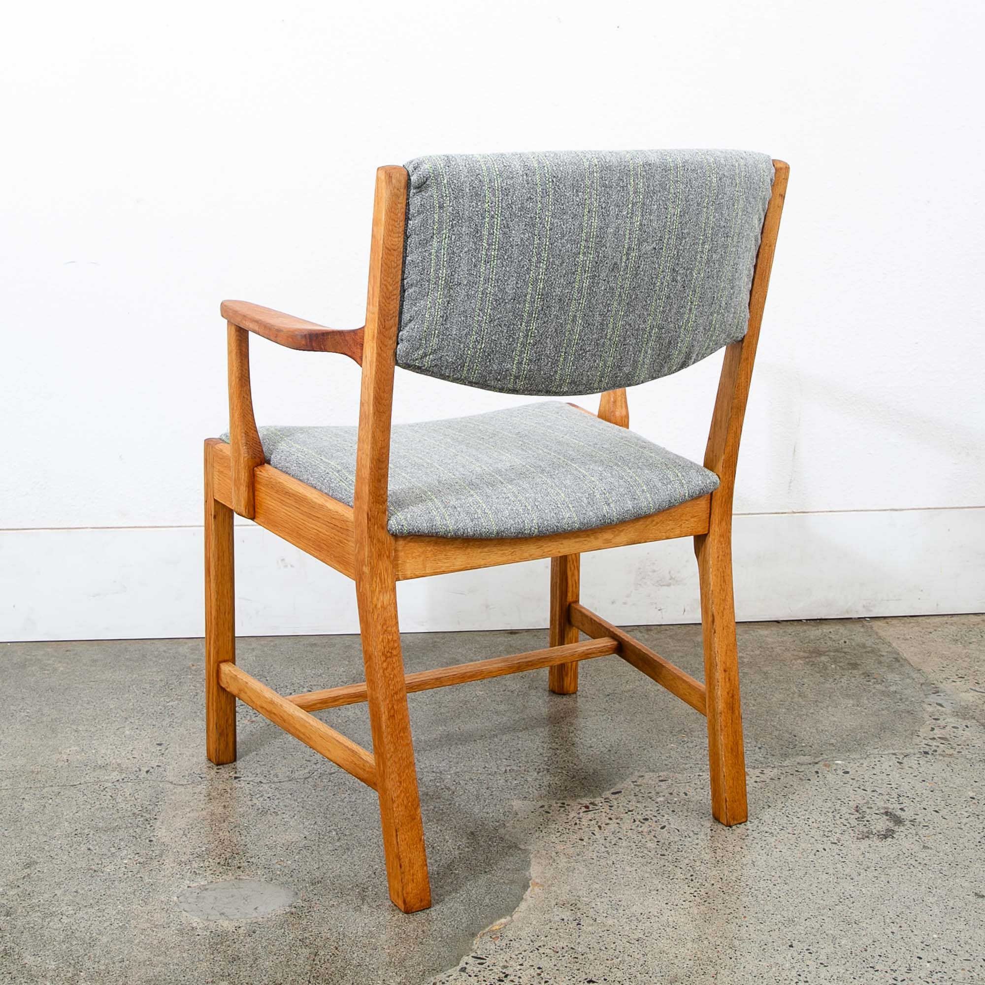 Mid Century Danish Modern Armchairs Dining Chairs Teak Gray Wool Oak Captain Mcm - Image 9