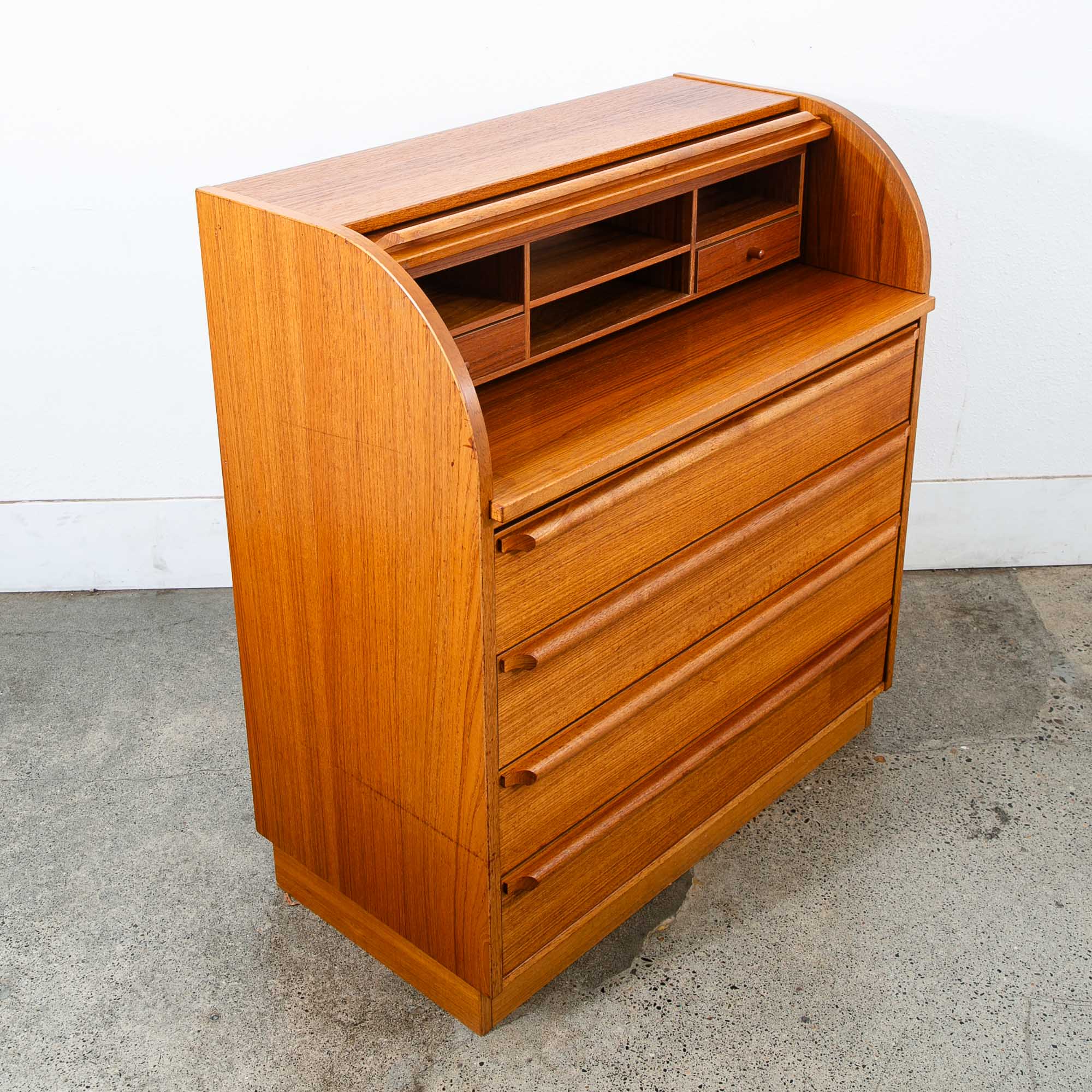 Mid Century Danish Modern Desk Rolltop Secretary Teak Wood Denmark Vintage - Image 4