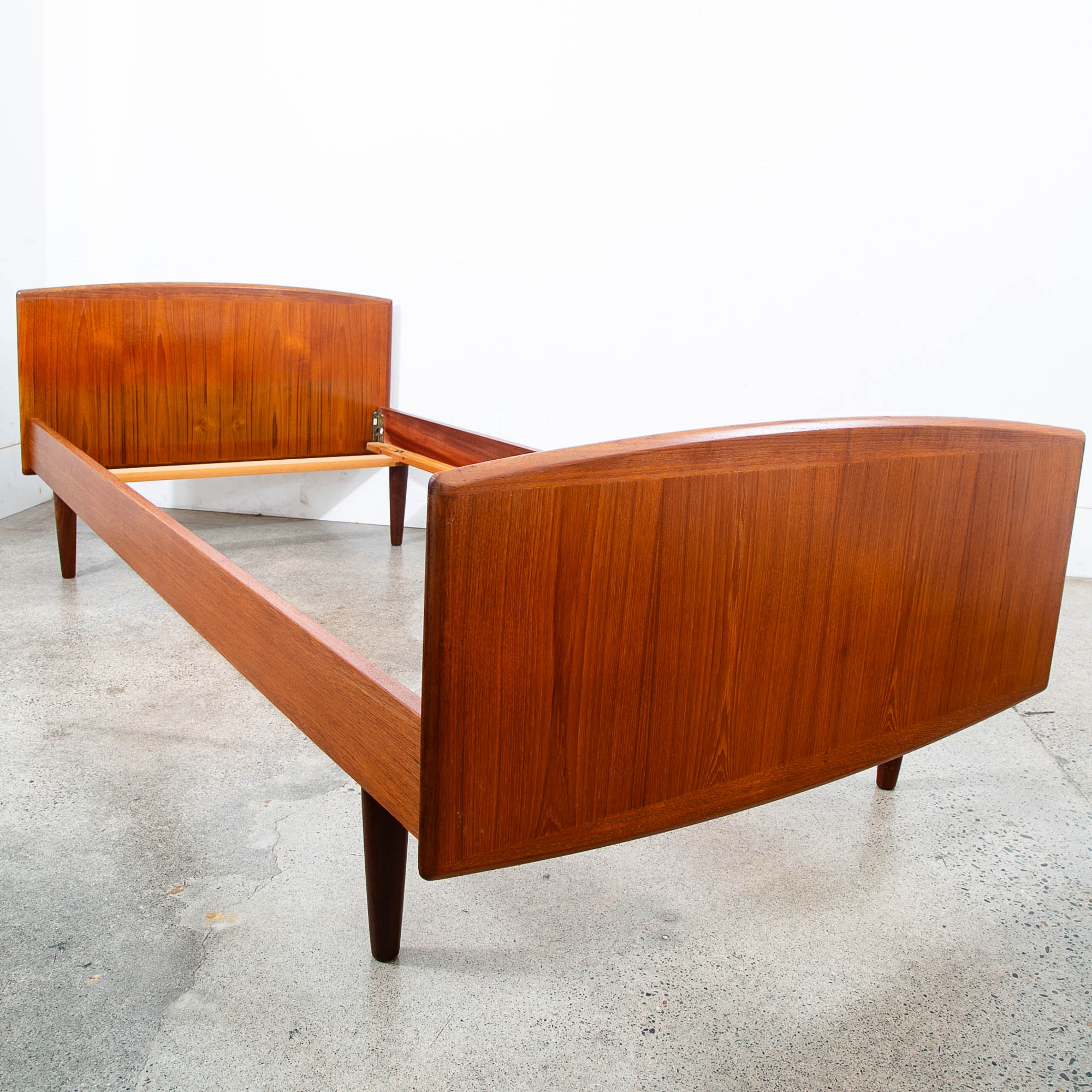 Mid Century Danish Modern Bedframe Sm SingleTeak Bed Denmark Sannemanns Mobler - Image 5