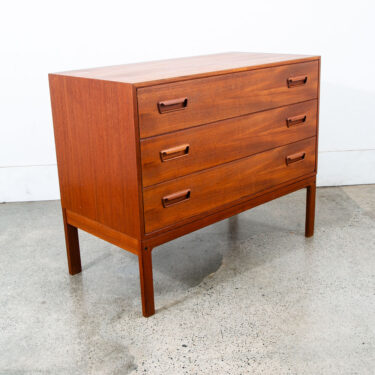 Mid Century Danish Modern Chest Drawers Dresser Teak Arne Wahl Iversen Denmark