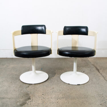 Mid Century Modern Chair Club Set Round Swivel Black White Pair Set Daystrom Mcm