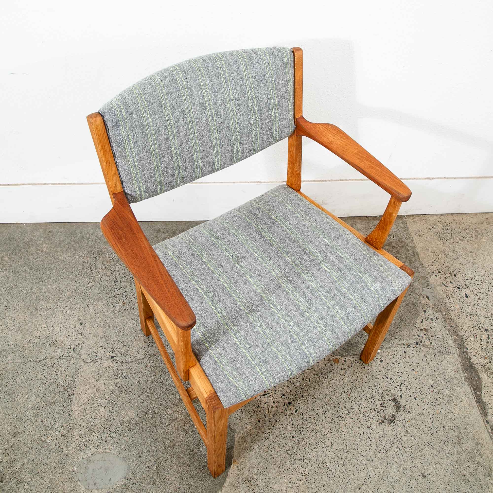Mid Century Danish Modern Armchairs Dining Chairs Teak Gray Wool Oak Captain Mcm - Image 8