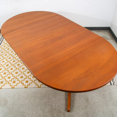 Mid Century Danish Modern Dining Table Benny Linden Solid Teak Leaf x2 Round Mcm