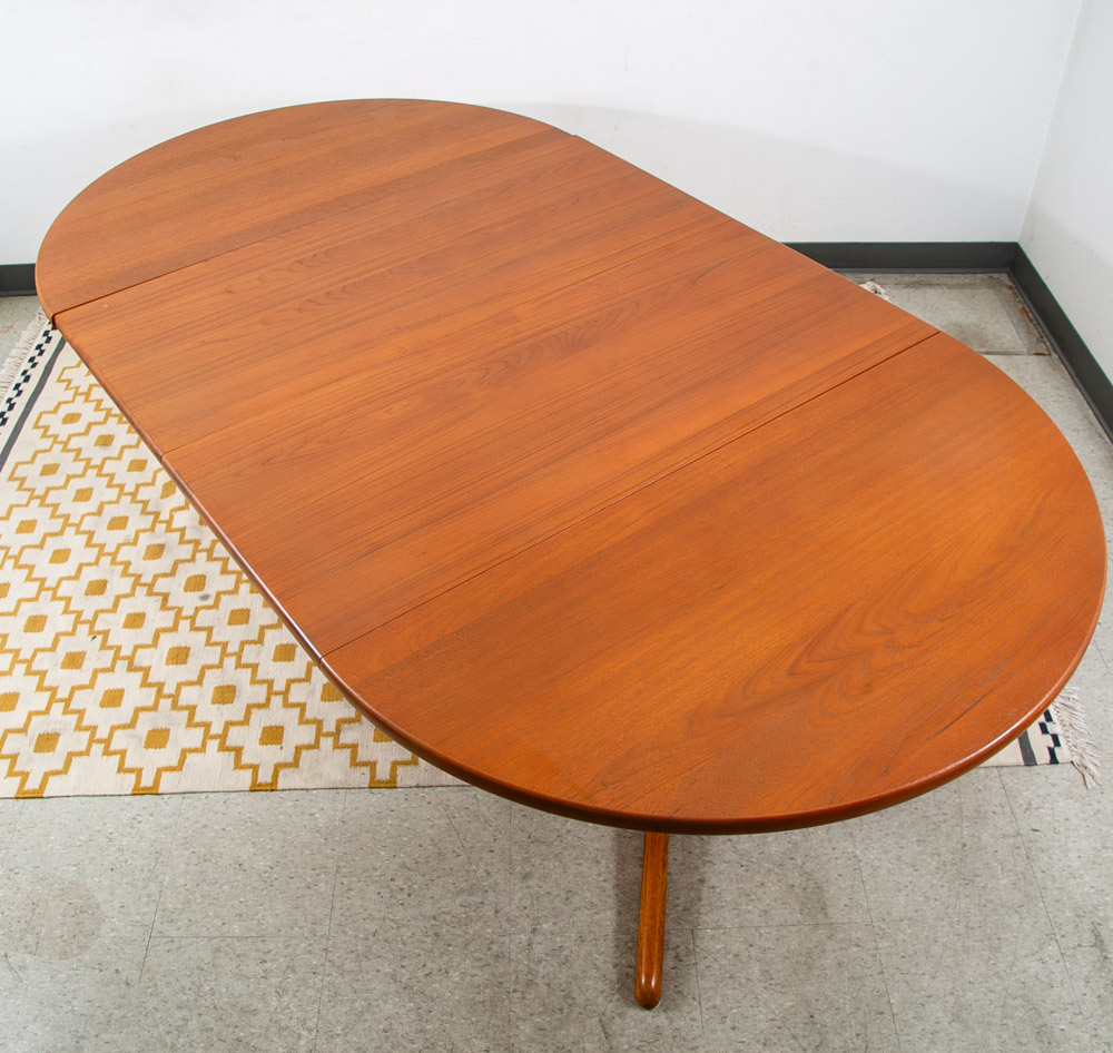 Mid Century Danish Modern Dining Table Benny Linden Solid Teak Leaf x2 Round Mcm