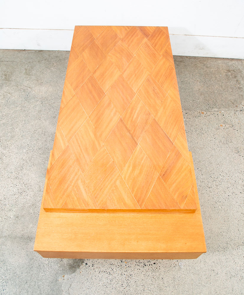 Mid Century Modern Coffee Table Mahogany Drawer Blonde Wood Mansion House Mcm - Image 4