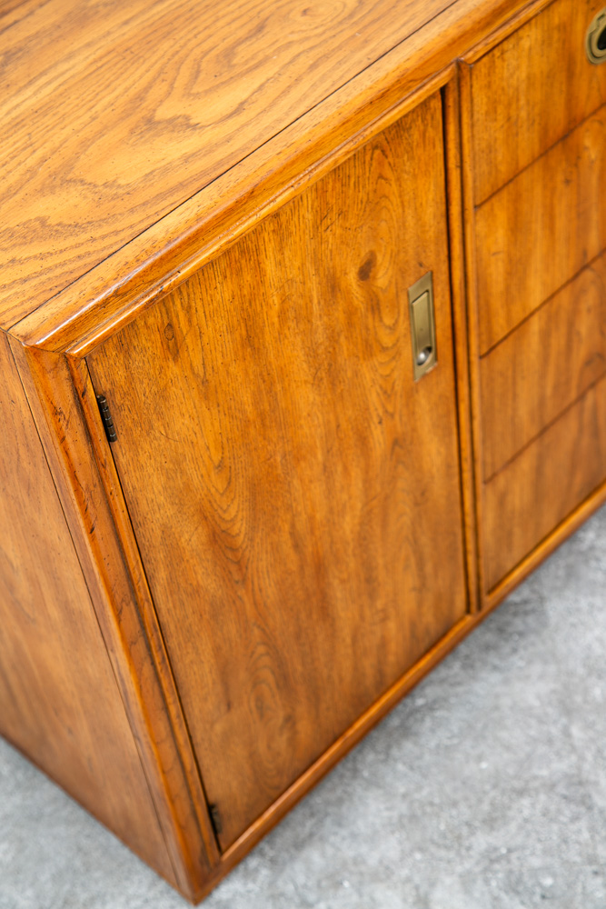 Mid Century Modern Credenza Dresser Drexel 5 Drawer Brass Handles Passage Mcm - Image 9