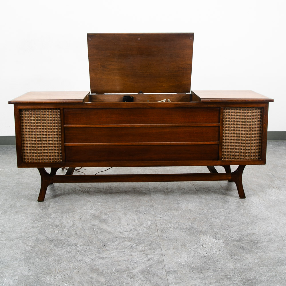 Mid Century Modern Stereo Console Record Player Radio Walnut Vintage Credenza