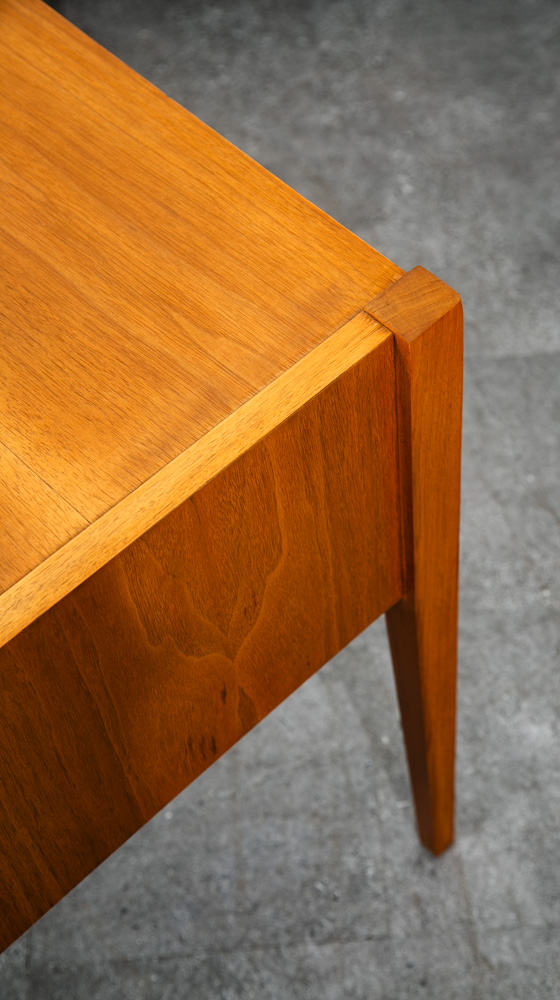 Mid Century Modern Desk Walnut Office Vintage 2 Drawers Executive Compact Mcm - Image 6