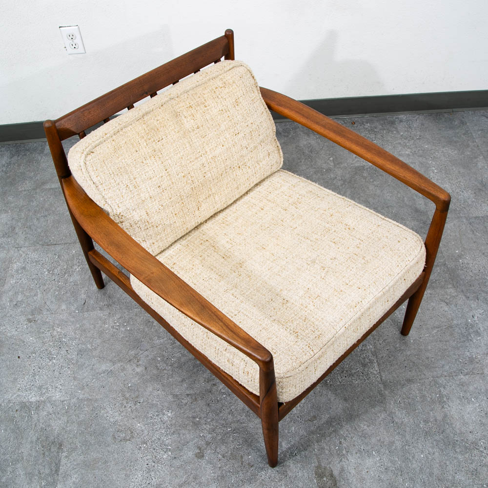 Mid Century Danish Modern Lounge Chair Walnut Wool Fabric Armchair Vintage White - Image 6