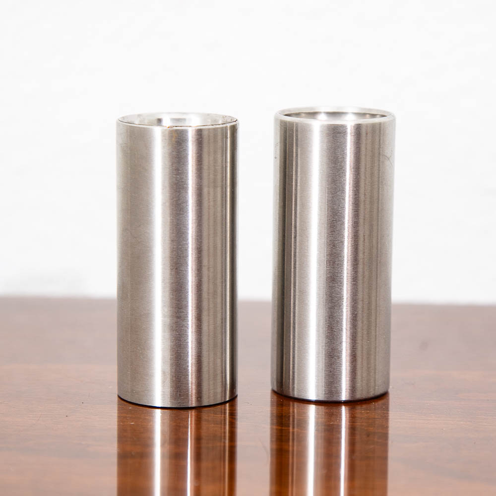 Mid Century Modern Stelton Salt & Pepper Shakers Set Arne Jacobsen Silver Pair - Image 4
