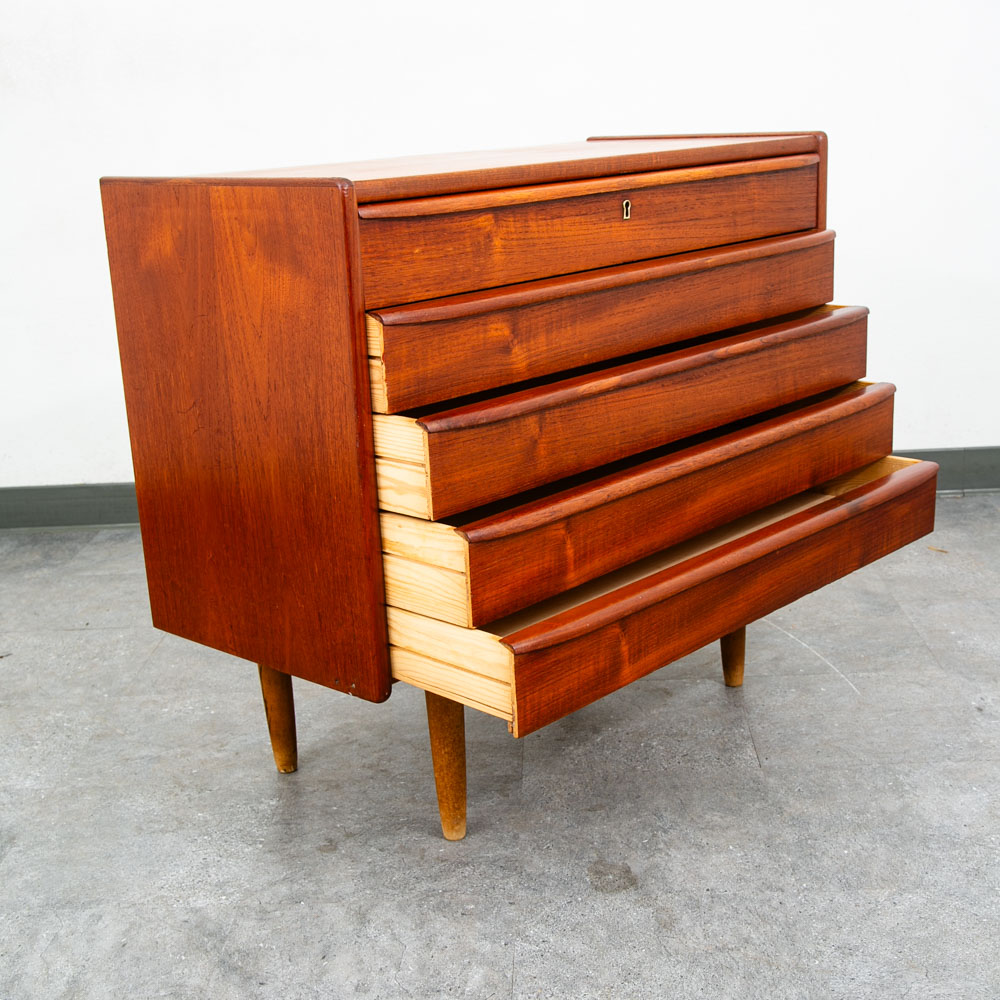 Mid Century Danish Modern Chest of Drawers Dresser Teak Vintage Locking 5 Mcm - Image 5