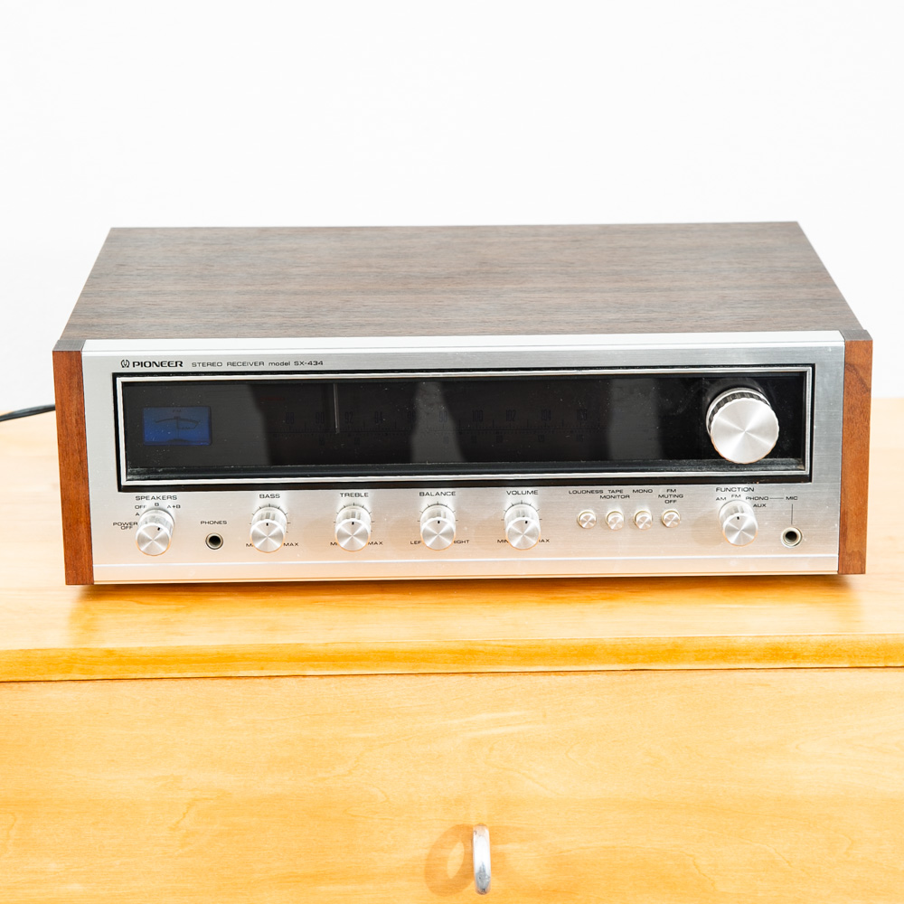 Vintage Stereo Receiver Pioneer SX-434 Pro Amp Silver Face Am/Fm Hifi Walnut Mcm - Image 3
