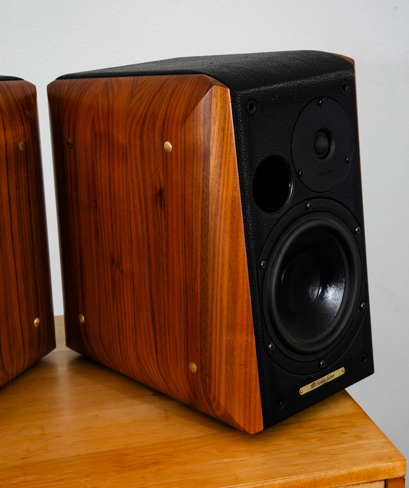 Vintage Speakers Sonus Faber Concerto Pair Walnut Black Leather Hifi Bi Wiring - Image 9