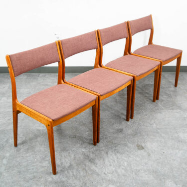Mid Century Danish Modern Dining Chairs Set of 4 Denmark Pink Fabric Oak Vintage
