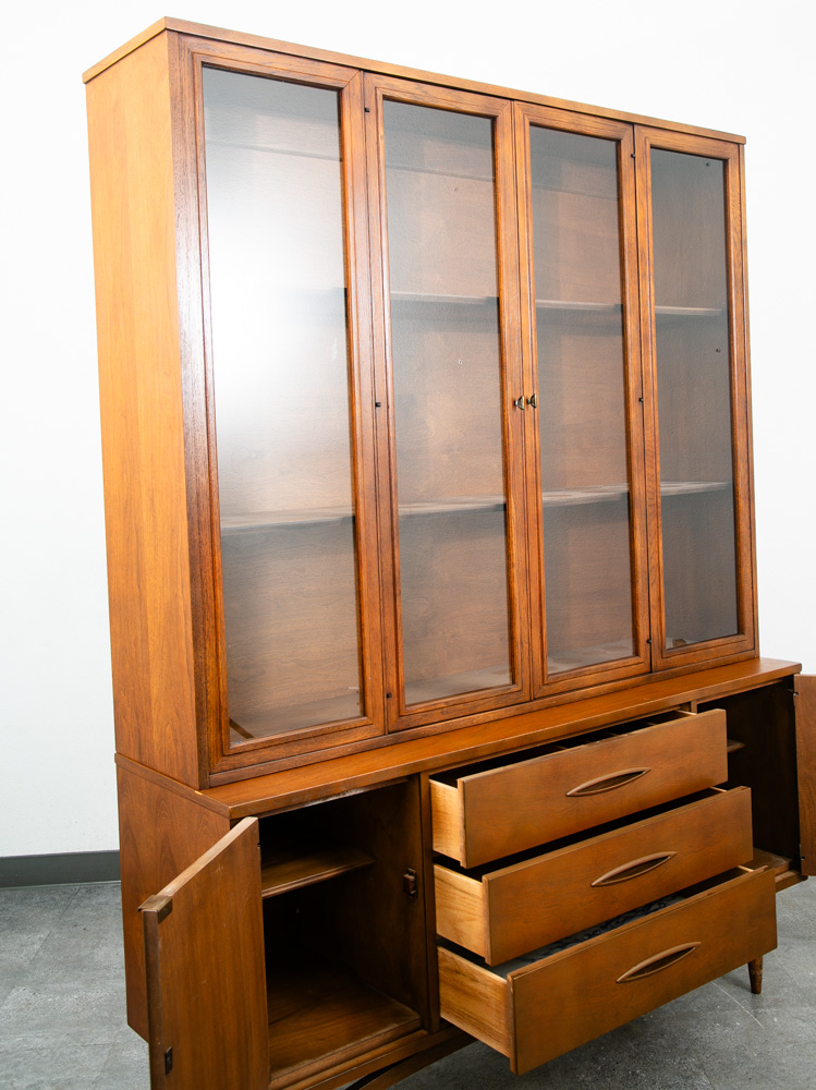 Mid Century Modern Hutch Credenza Broyhill Sculptra China Cabinet Display Glass - Image 10