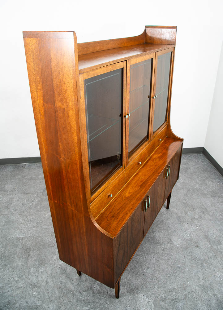 Mid Century Modern China Cabinet Hutch Walnut Kroehler Credenza Display Glass - Image 8