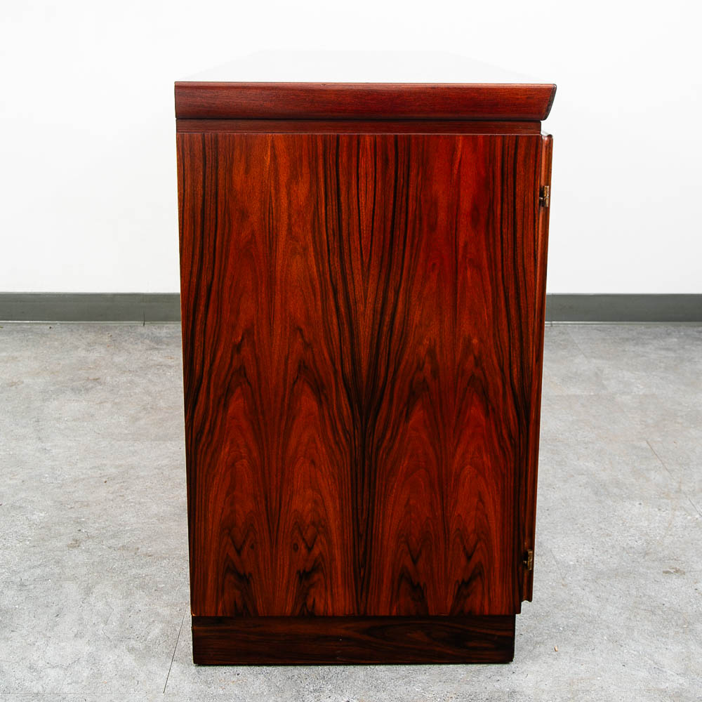 Mid Century Danish Modern Credenza Sideboard Cabinet Rosewood Skovby Drawers Mcm - Image 3