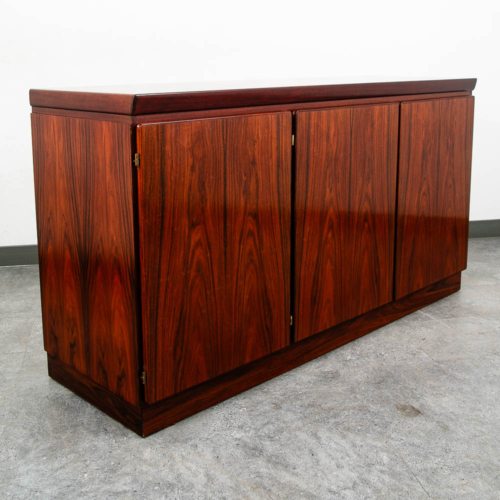 Mid Century Danish Modern Credenza Sideboard Cabinet Rosewood Skovby Drawers Mcm - Image 4