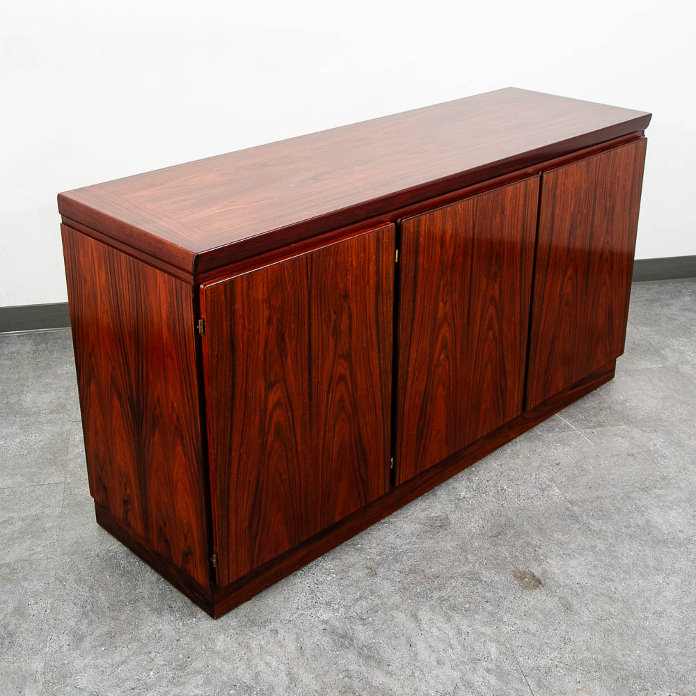 Mid Century Danish Modern Credenza Sideboard Cabinet Rosewood Skovby Drawers Mcm