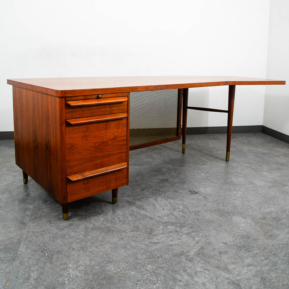Mid Century Modern Desk Executive Office Stow Davis Boomerang Large Walnut Mcm - Image 2