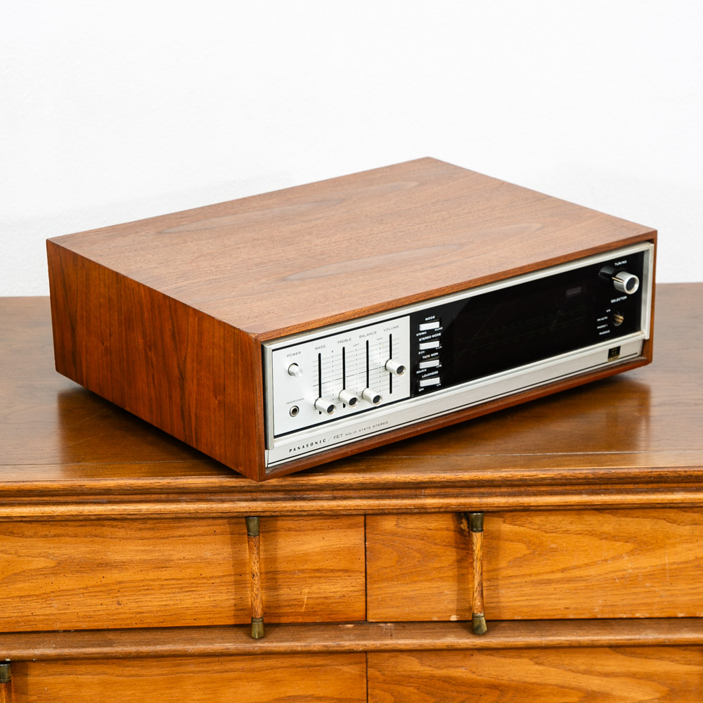 Mid Century Modern Receiver Panasonic SA-700 Solid State Radio FET Vintage FM/AM