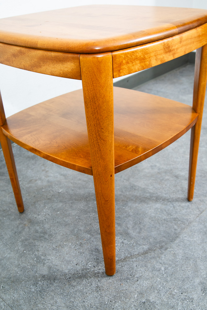 Mid Century Modern Side Table Heywood Wakefield Blonde Wood Birch Square Shelf - Image 6