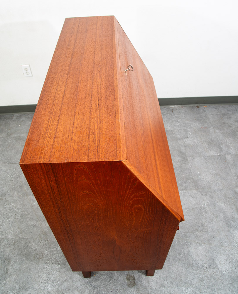 Mid Century Danish Modern Secretary Desk Bureau Denmark Teak Drawers Drop Down - Image 5