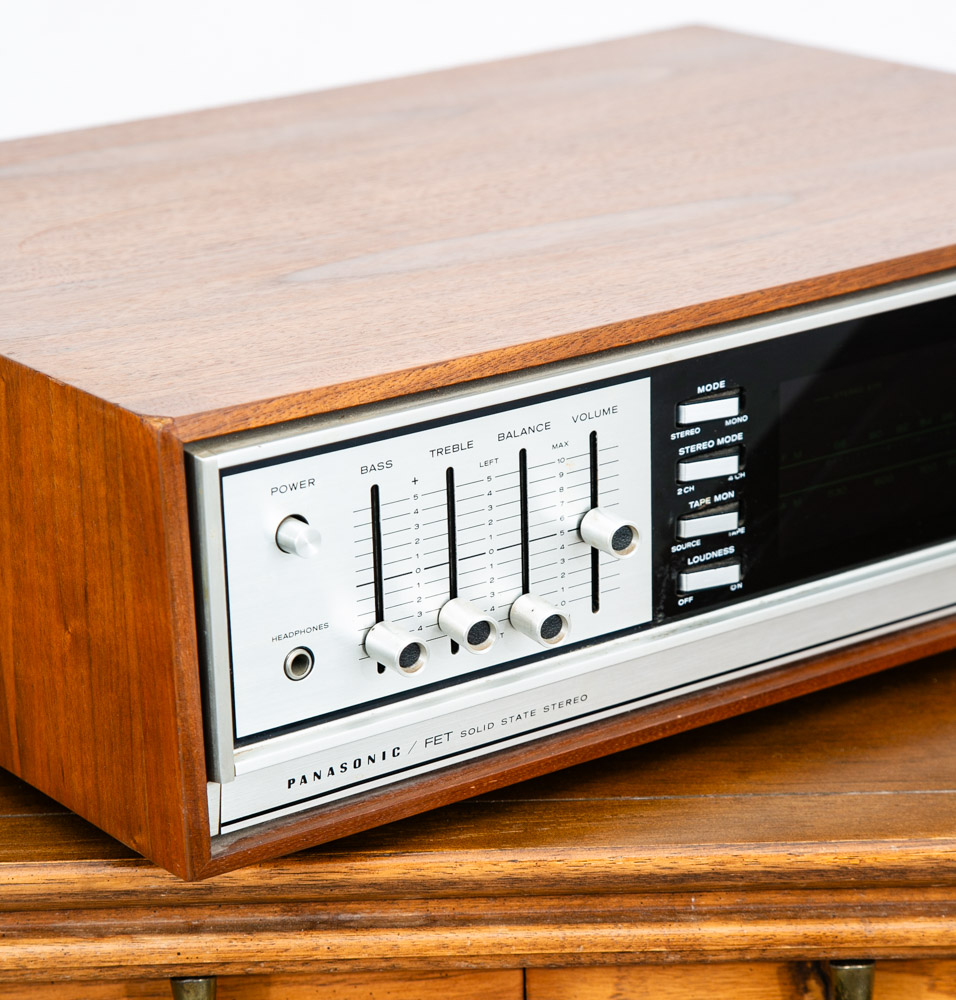 Mid Century Modern Receiver Panasonic SA-700 Solid State Radio FET Vintage FM/AM - Image 7