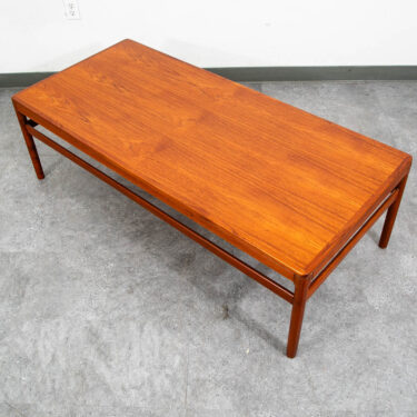 Mid Century Danish Modern Coffee Table Solid Teak Denmark Surfboard Mcm Vintage