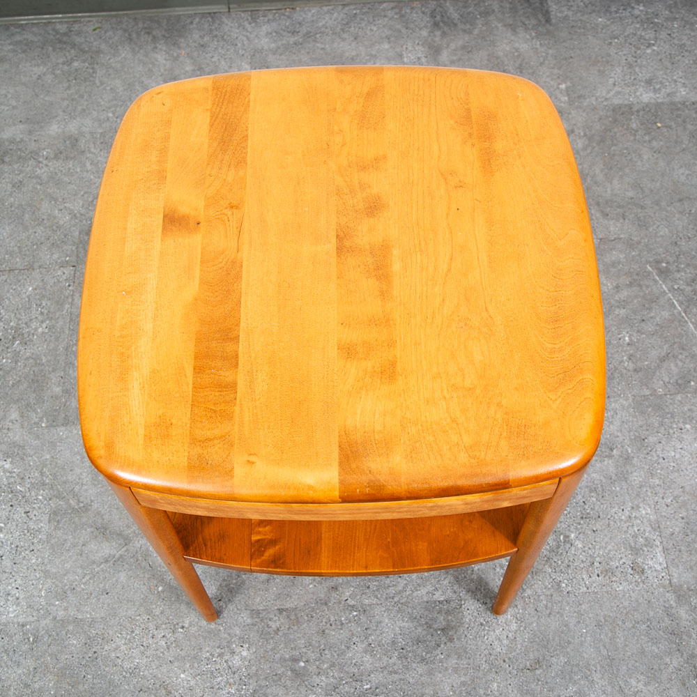 Mid Century Modern Side Table Heywood Wakefield Blonde Wood Birch Square Shelf - Image 5