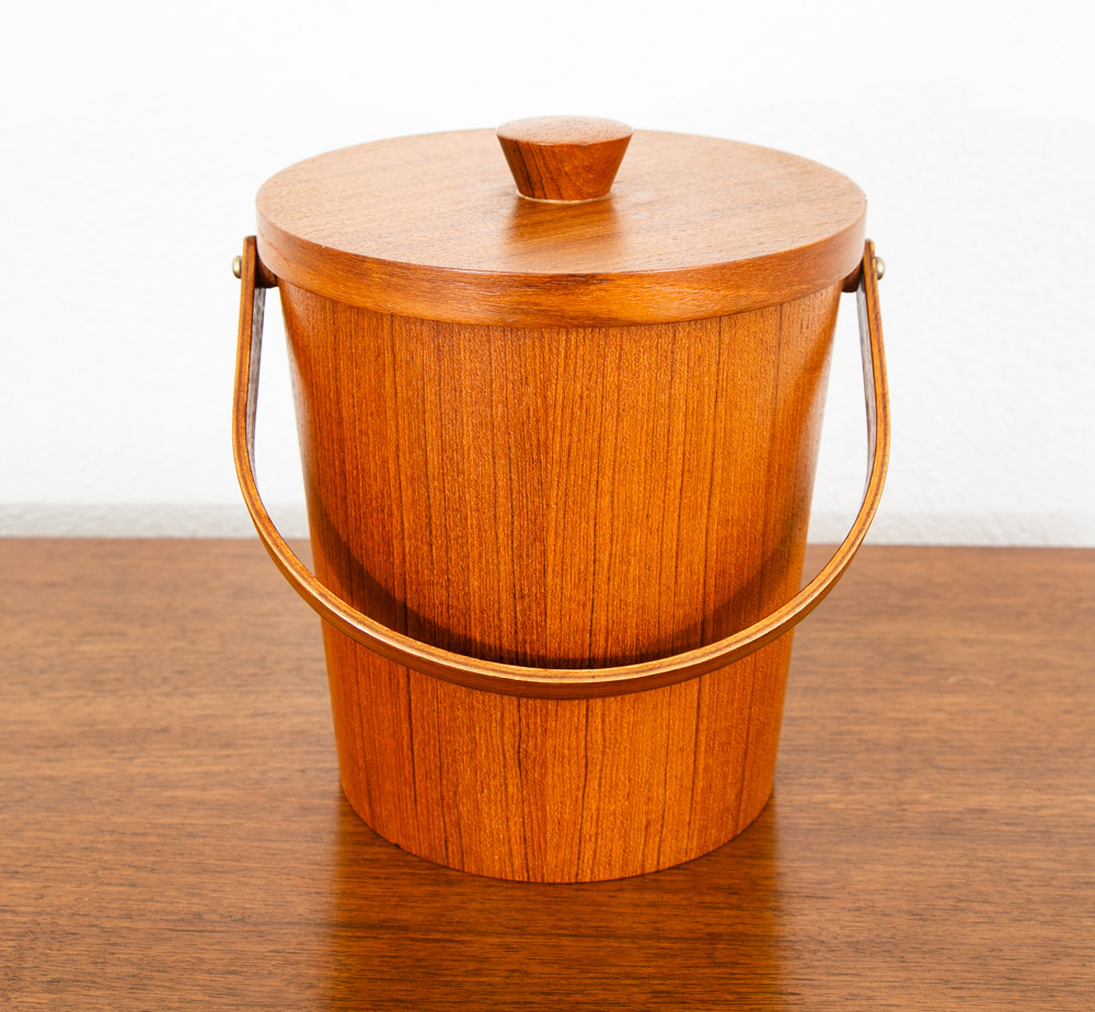 Mid Century Danish Modern Ice Bucket Lidded Teak Rainbow Sweden Liner Round Mcm
