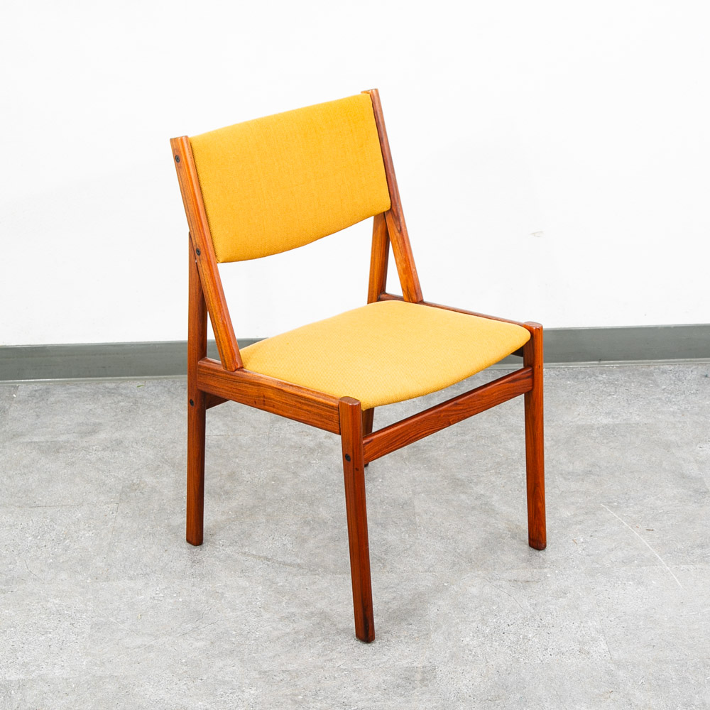 Mid Century Danish Modern Dining Chairs Mustard Yellow Dyrlund Teak Denmark Mcm - Image 8